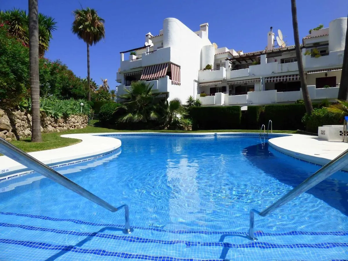 Selecta Bel Air & Sea Apartment Estepona Spain
